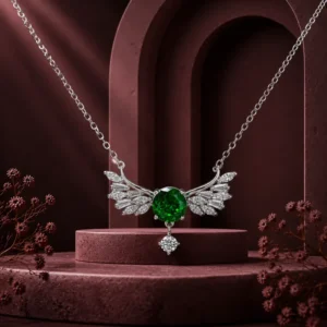 گردنبند-نقره-زنانه-بال-فرشته-با-نگین-سبز